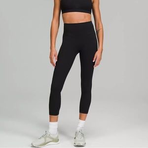 Lululemon All the Right Places HRCrop23"